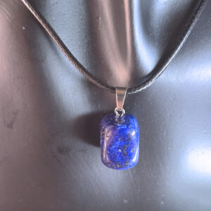 Tumbled Lapis Lazuli Pendant Necklace